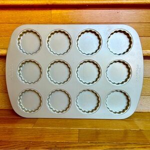 CROFTON Fluted Tart Pan Baking Cookie Bake Pastry Teacake Tea Cake Petit Four